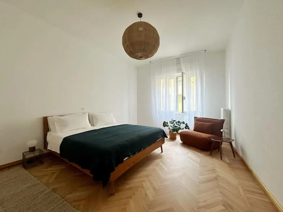ונציה Brique Apartment